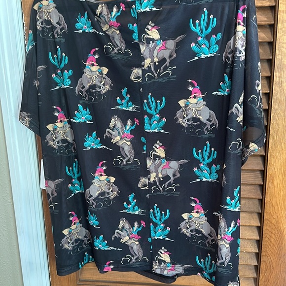 NWT country western mesh top - Picture 4 of 5